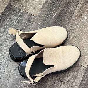 Dr. Marten's Beige Carlson Suede
Casual Sling back Mules